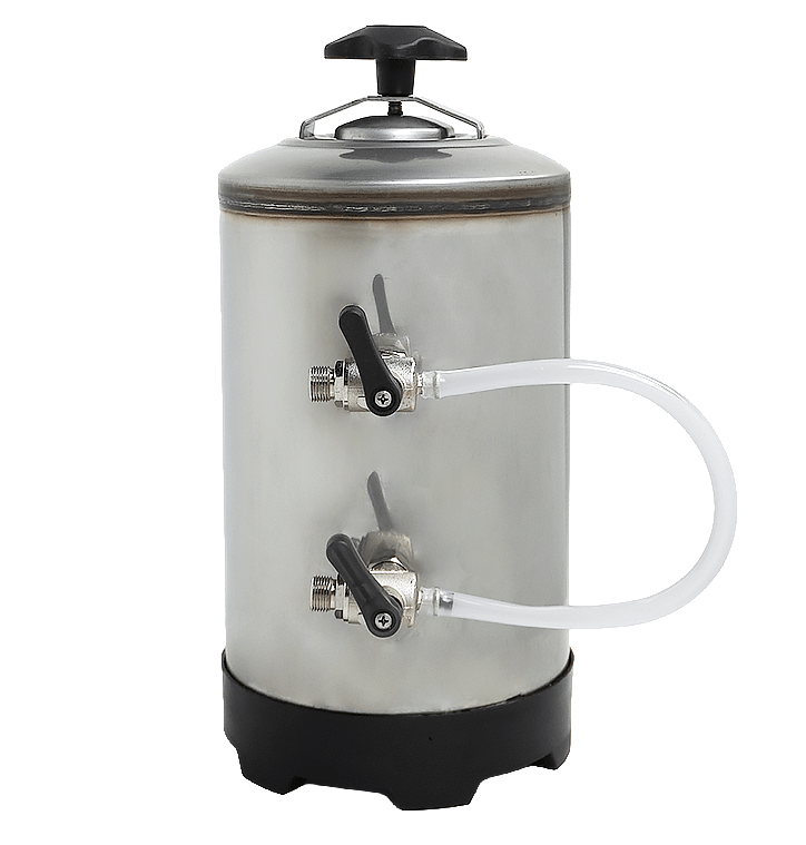 7093.0005201-min Water Softener 8 Liter - Image 1