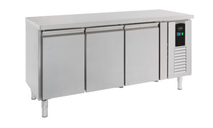 Refrigerated Counter 3 Doors Energy Line
