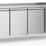 700 Refrigerated Counter 3 Doors With Adjustable Feet