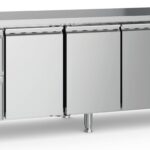 700 Refrigerated Counter 3 Doors And 2 Drawers With Adjustable Feet