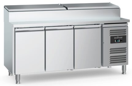Saladette 3 Doors 8x1/3GN Container